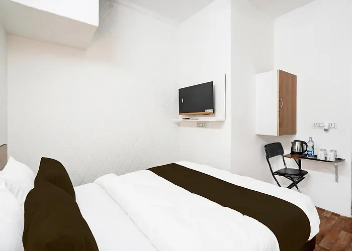 Hotel O Kiiza Stay House